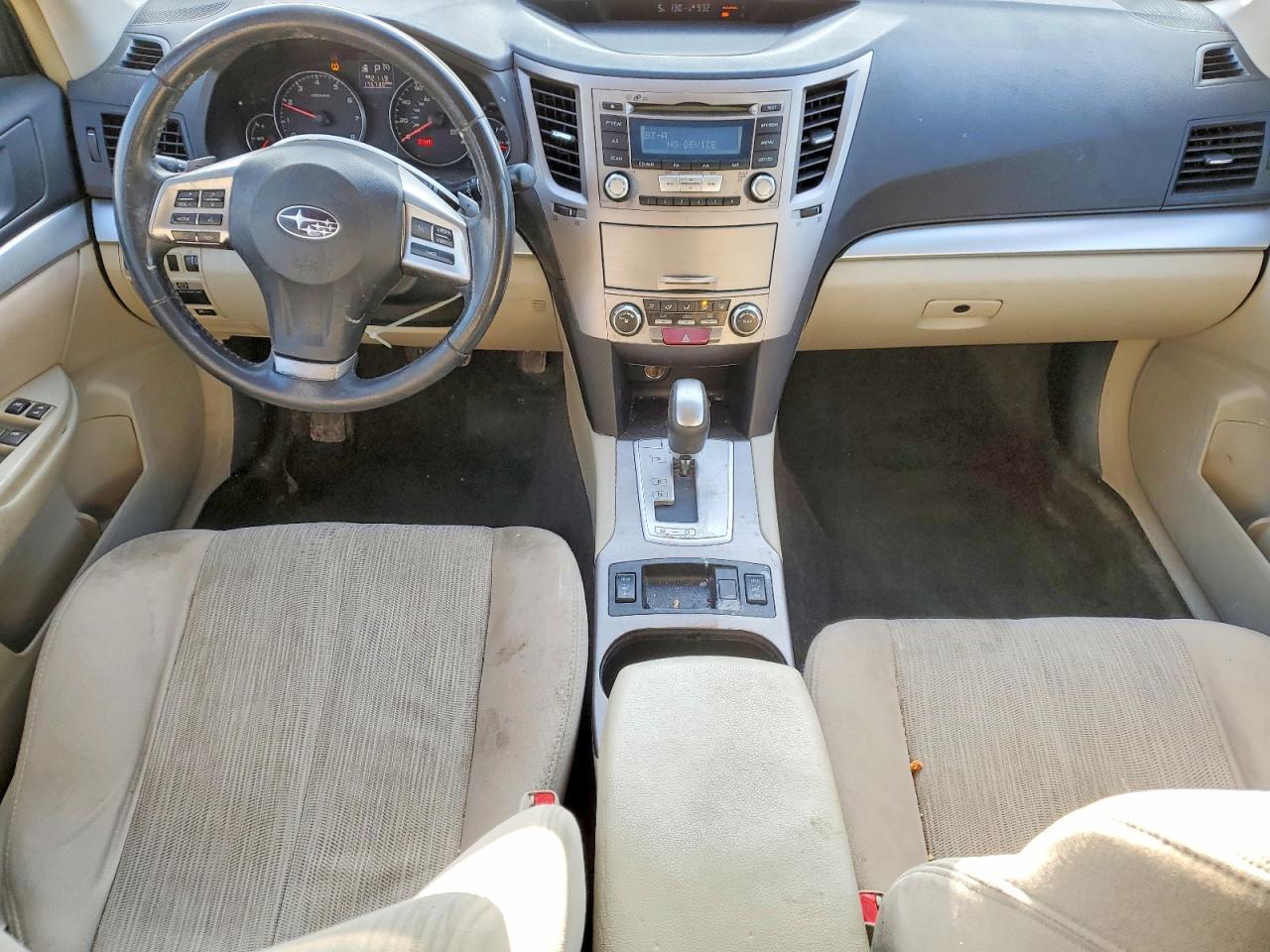 2013 SUBARU Outback