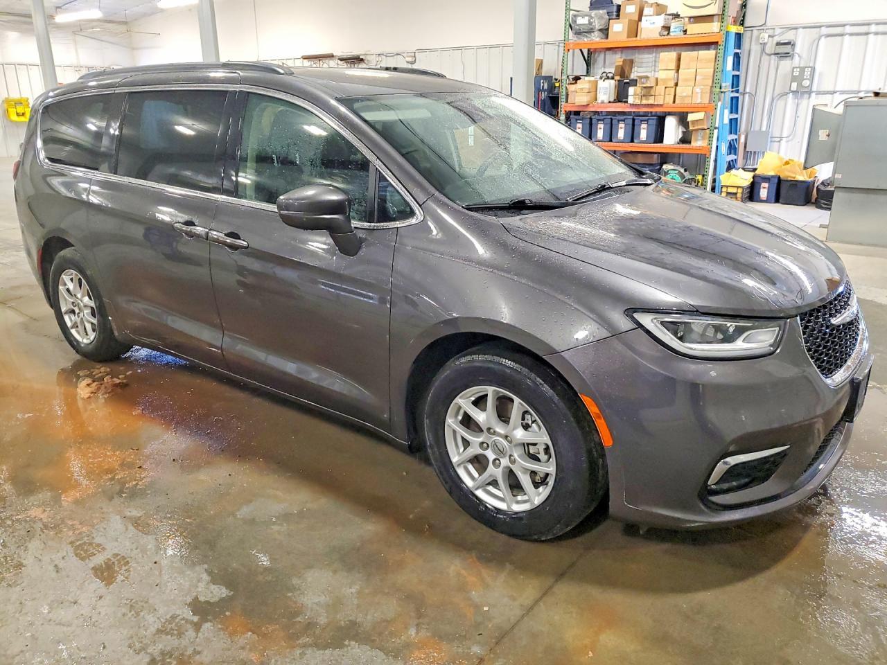 2022 CHRYSLER Pacifica