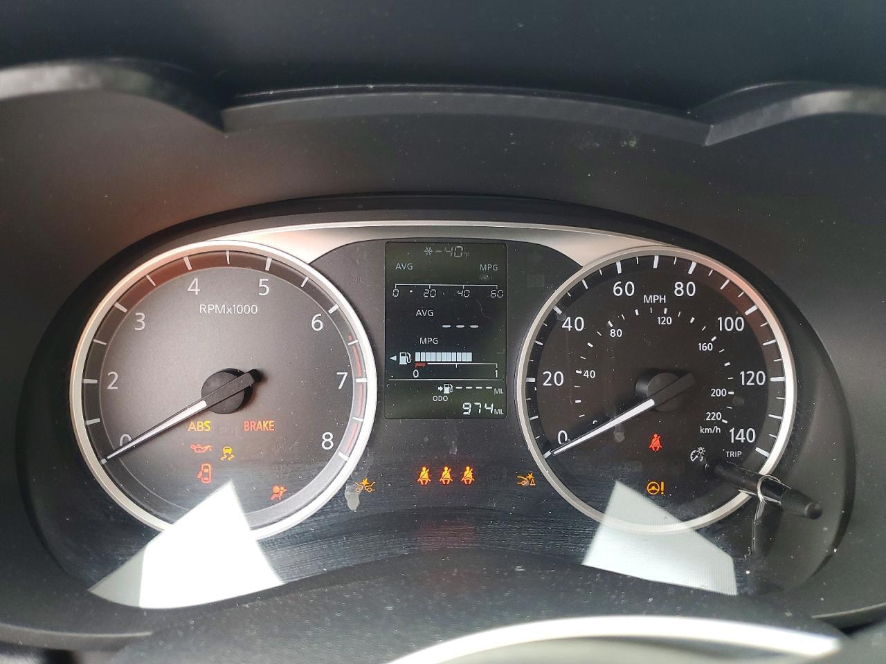 2025 NISSAN VERSA