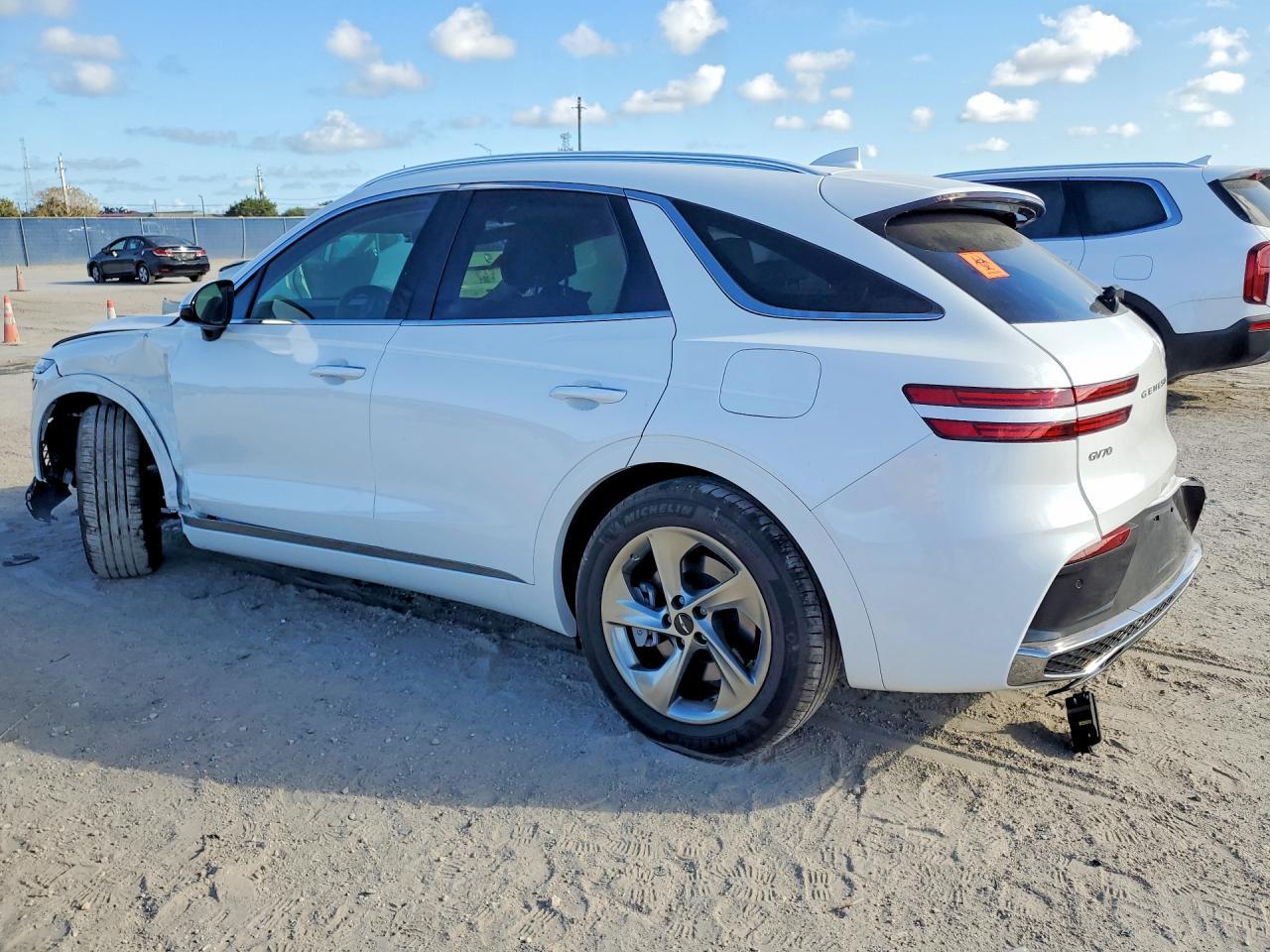 2026 GENESIS GV70