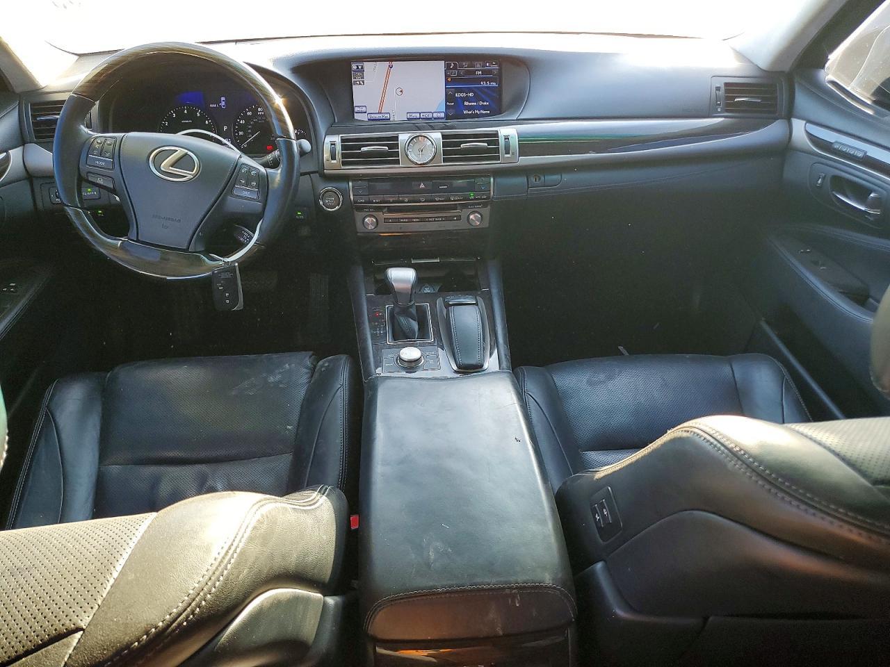 2013 LEXUS LS 460