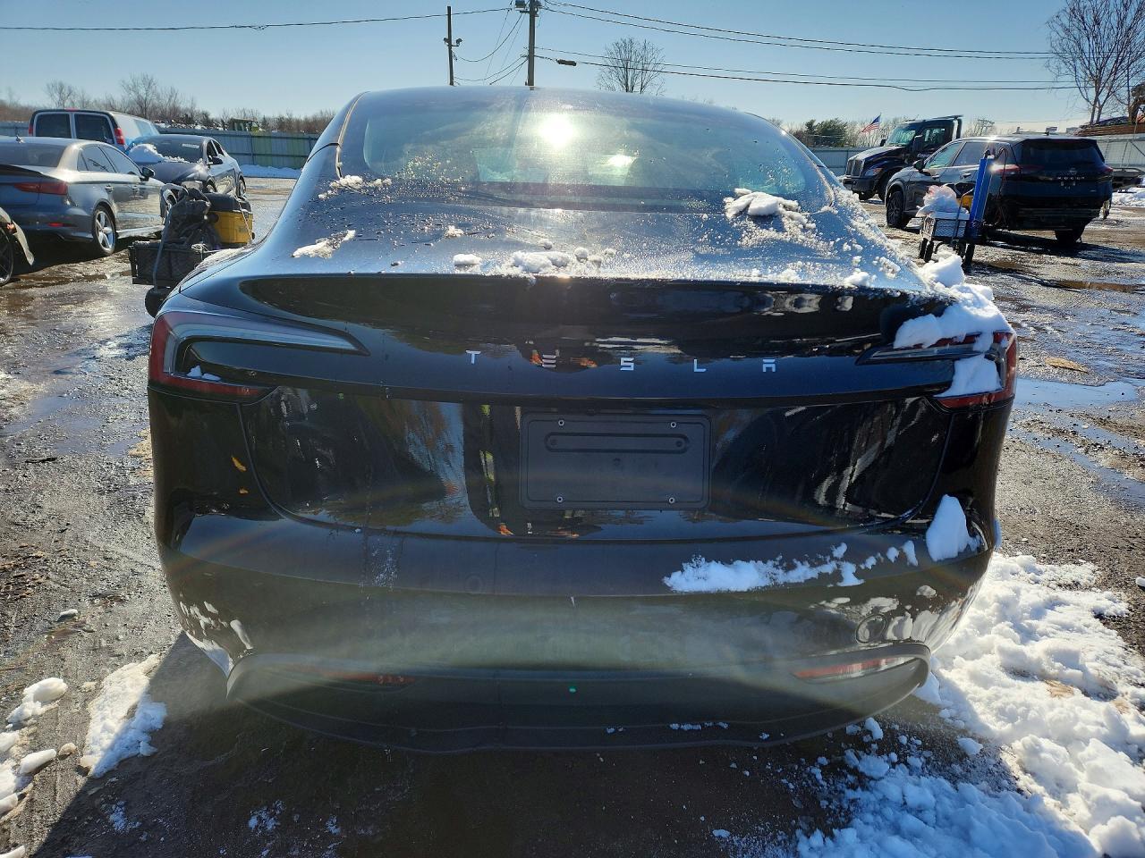 2024 TESLA MODEL 3