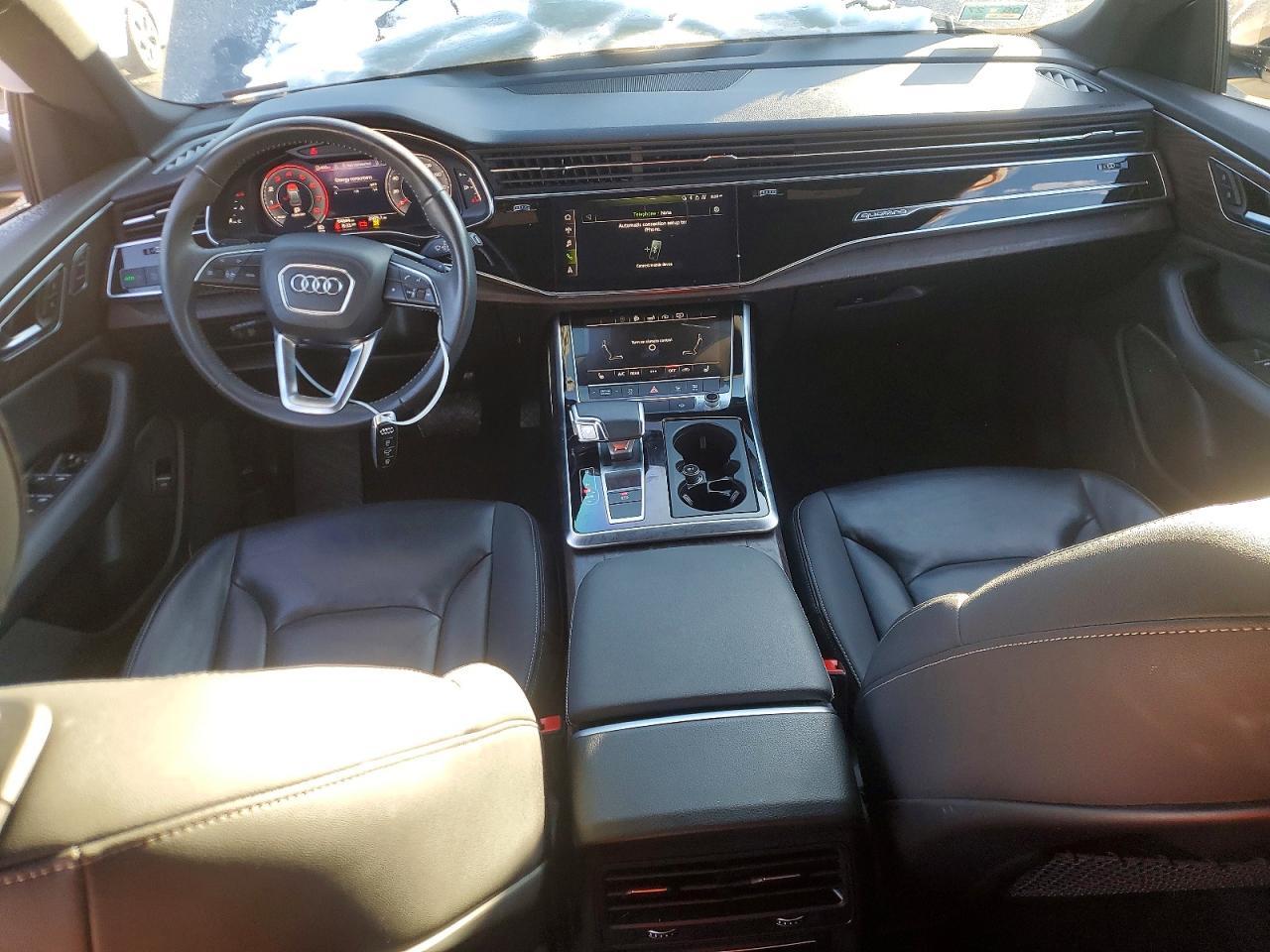 2020 AUDI Q8