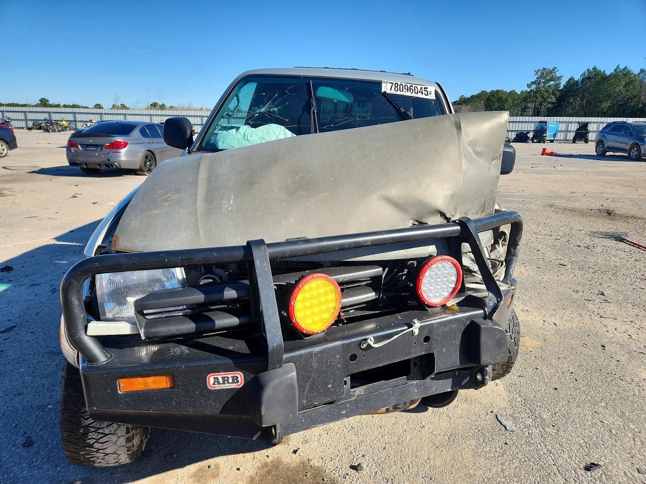 2000 TOYOTA TACOMA