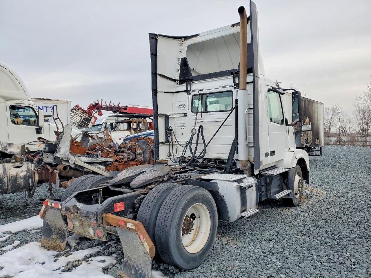 2018 VOLVO VNL