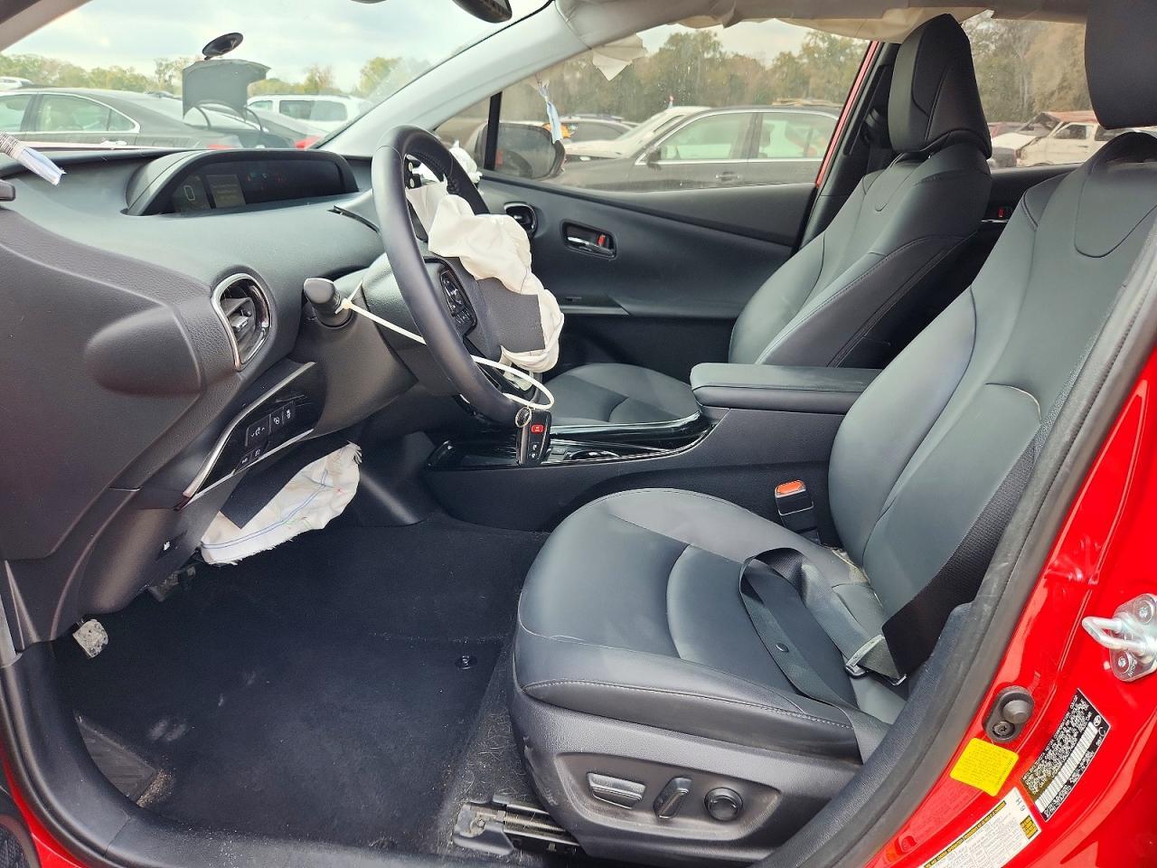 2022 TOYOTA PRIUS