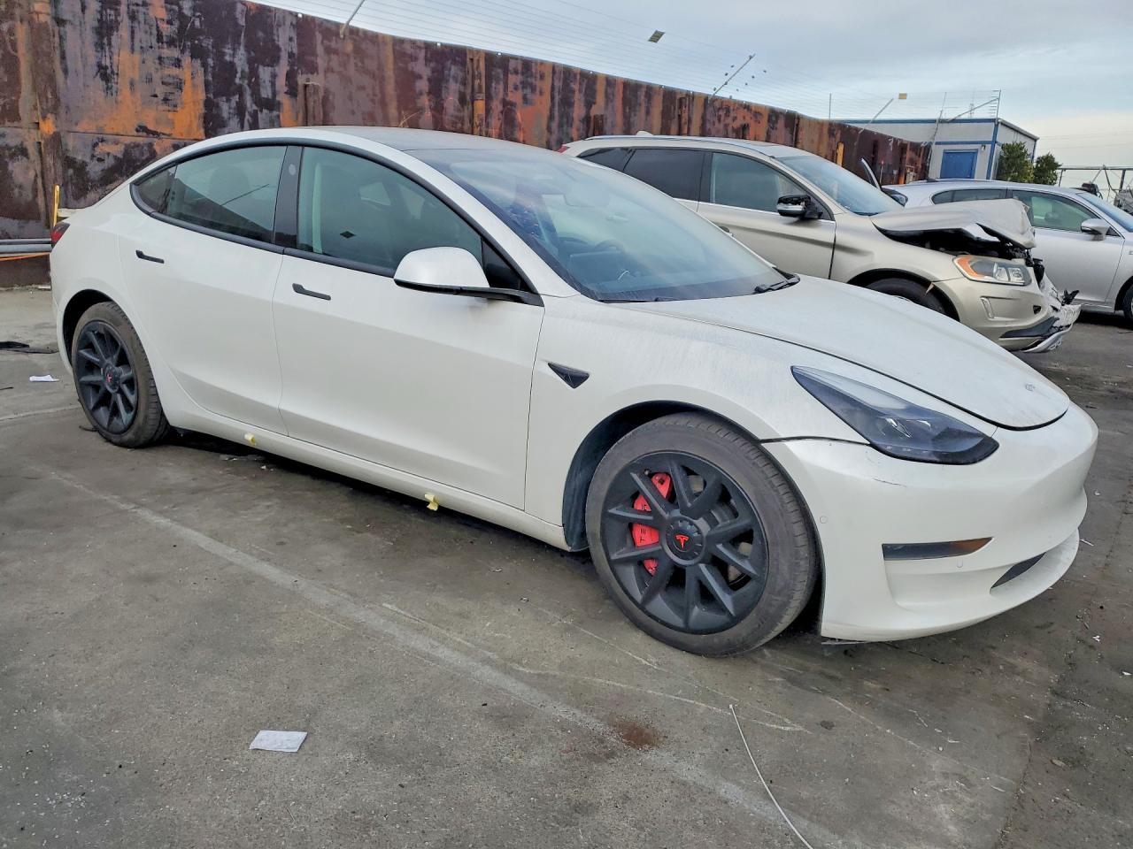 2021 TESLA MODEL 3