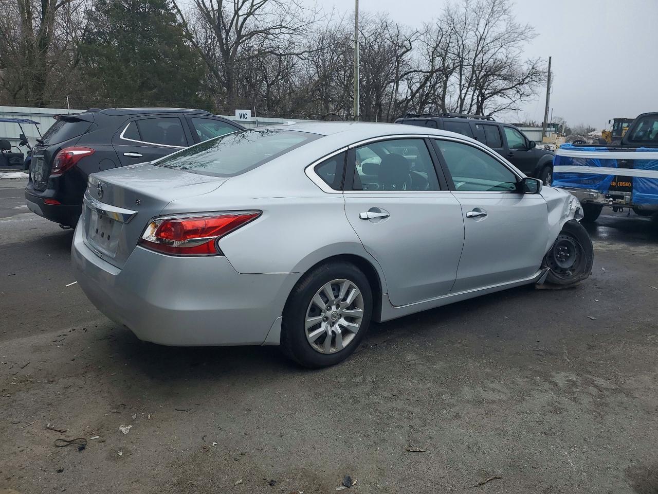 2015 NISSAN ALTIMA
