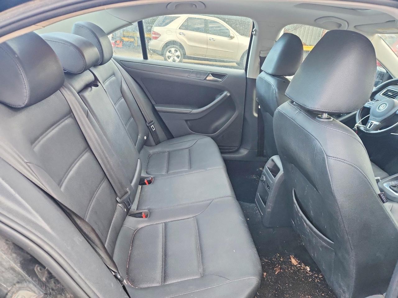 2012 VOLKSWAGEN JETTA