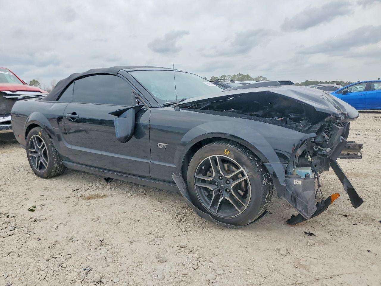 2006 FORD MUSTANG