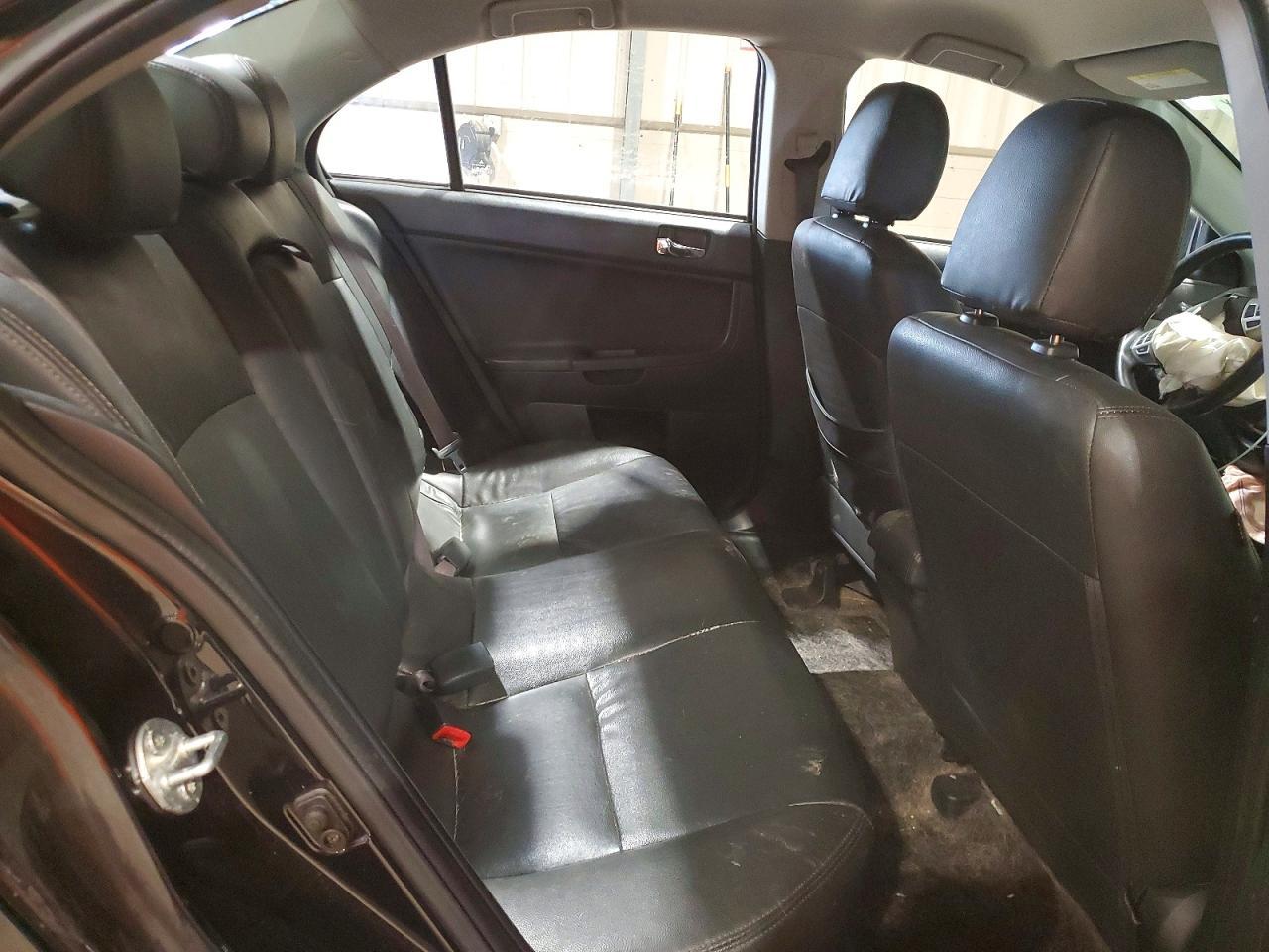 2015 MITSUBISHI LANCER