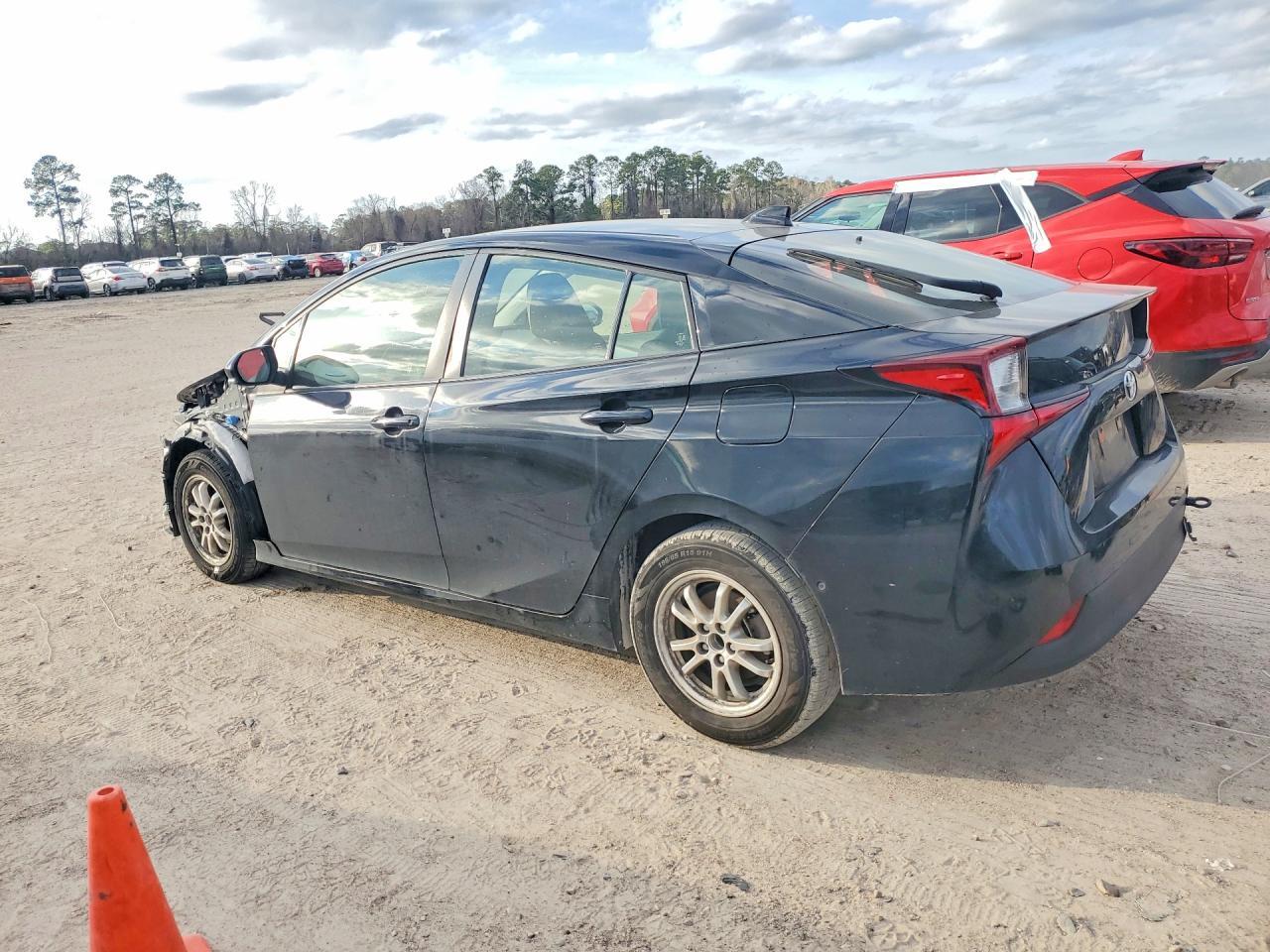 2022 TOYOTA PRIUS