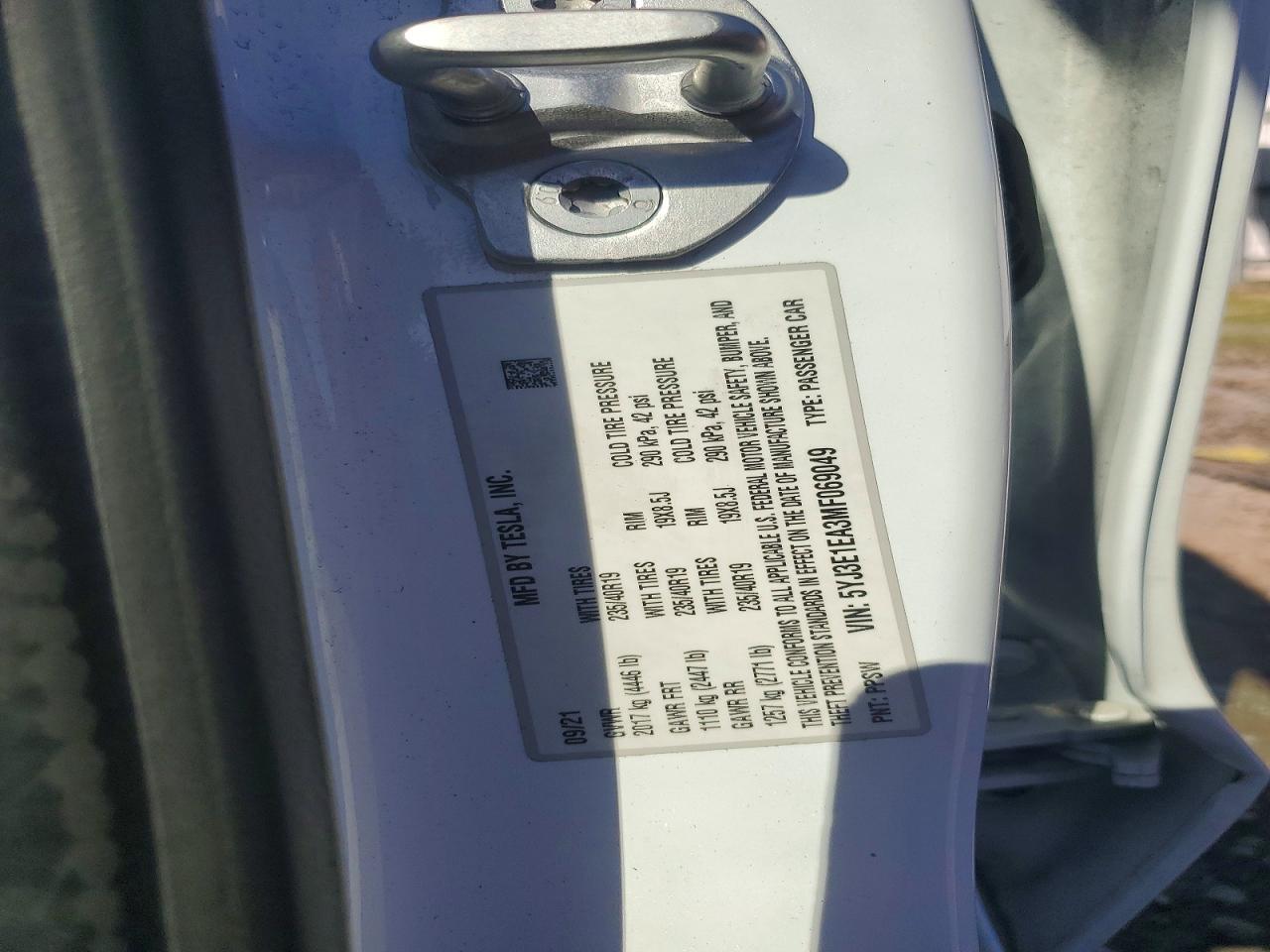 2021 TESLA MODEL 3