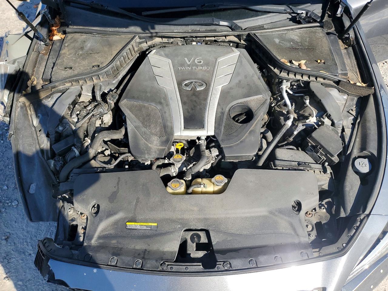 2016 INFINITI Q50