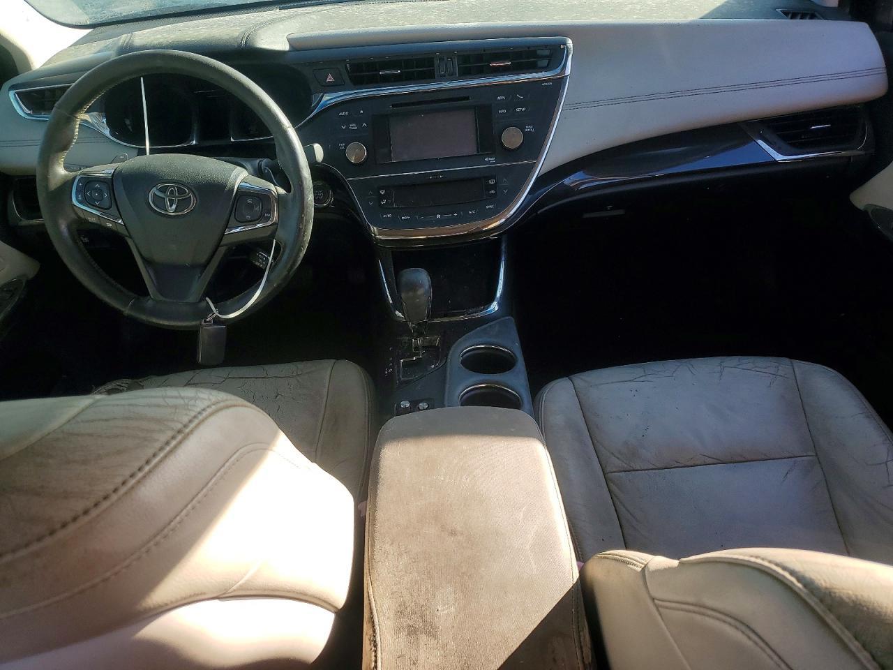 2013 TOYOTA Avalon