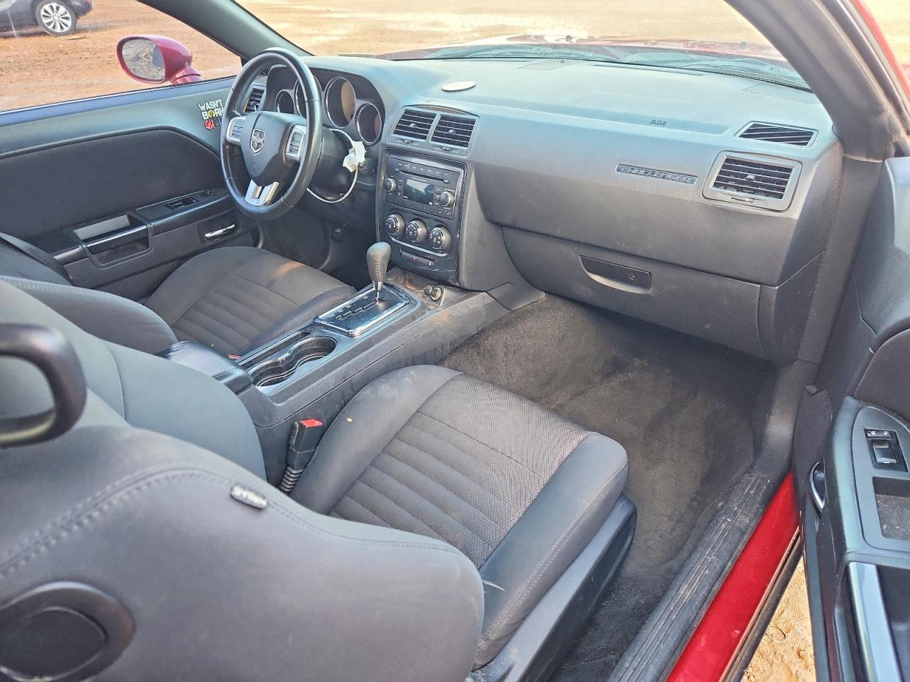2013 DODGE Challenger
