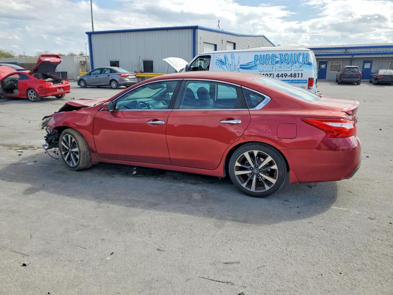 2016 NISSAN ALTIMA