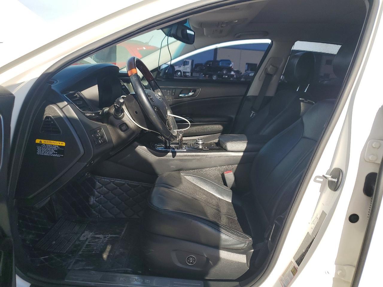 2015 KIA K900