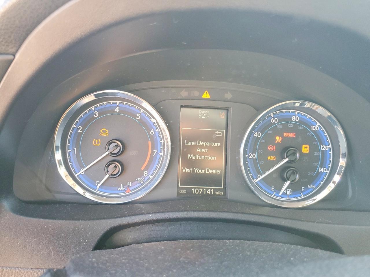 2017 TOYOTA COROLLA