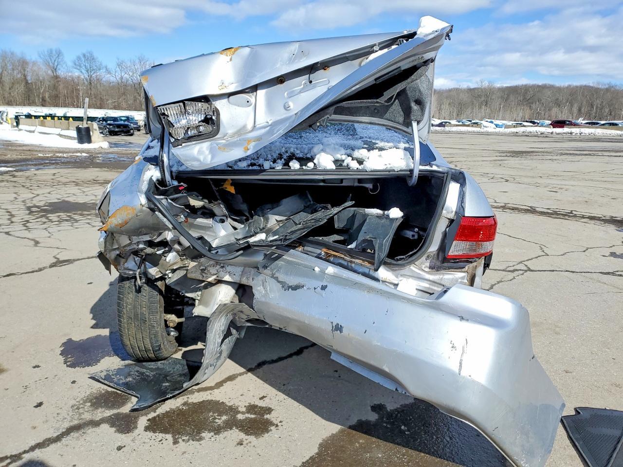 2004 HONDA ACCORD