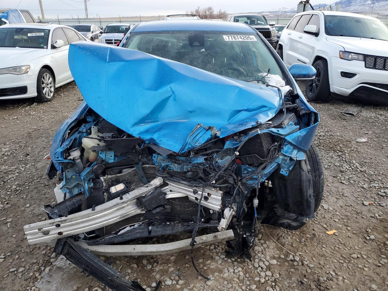 2019 TOYOTA PRIUS