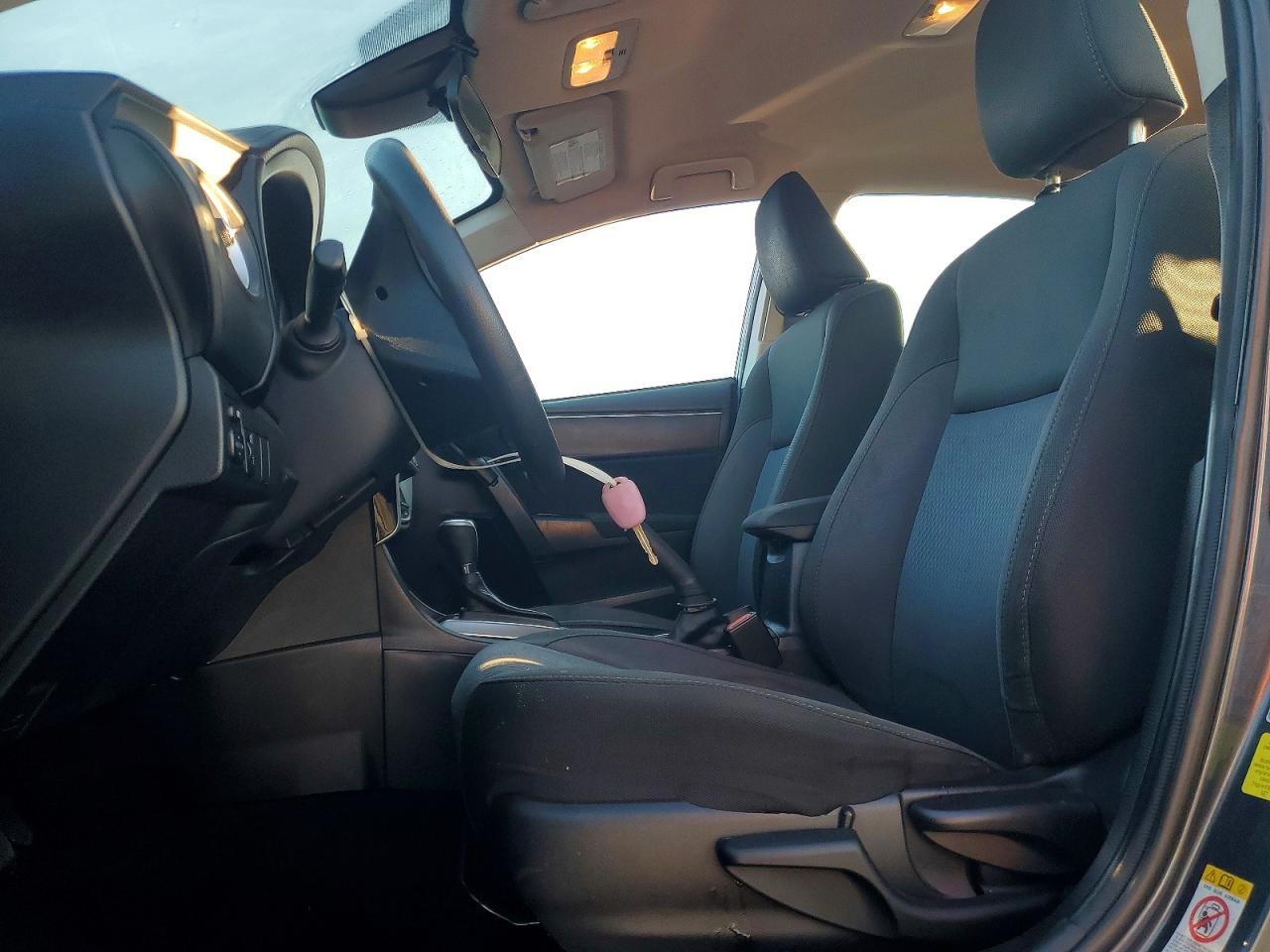 2017 TOYOTA COROLLA