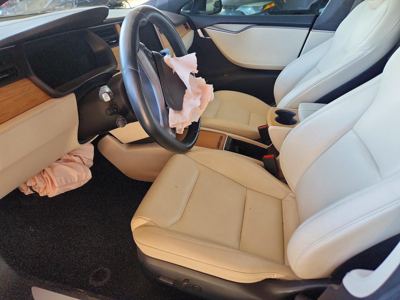 2020 TESLA MODEL S