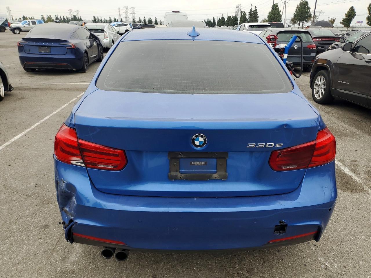 2018 BMW 3 SERIES