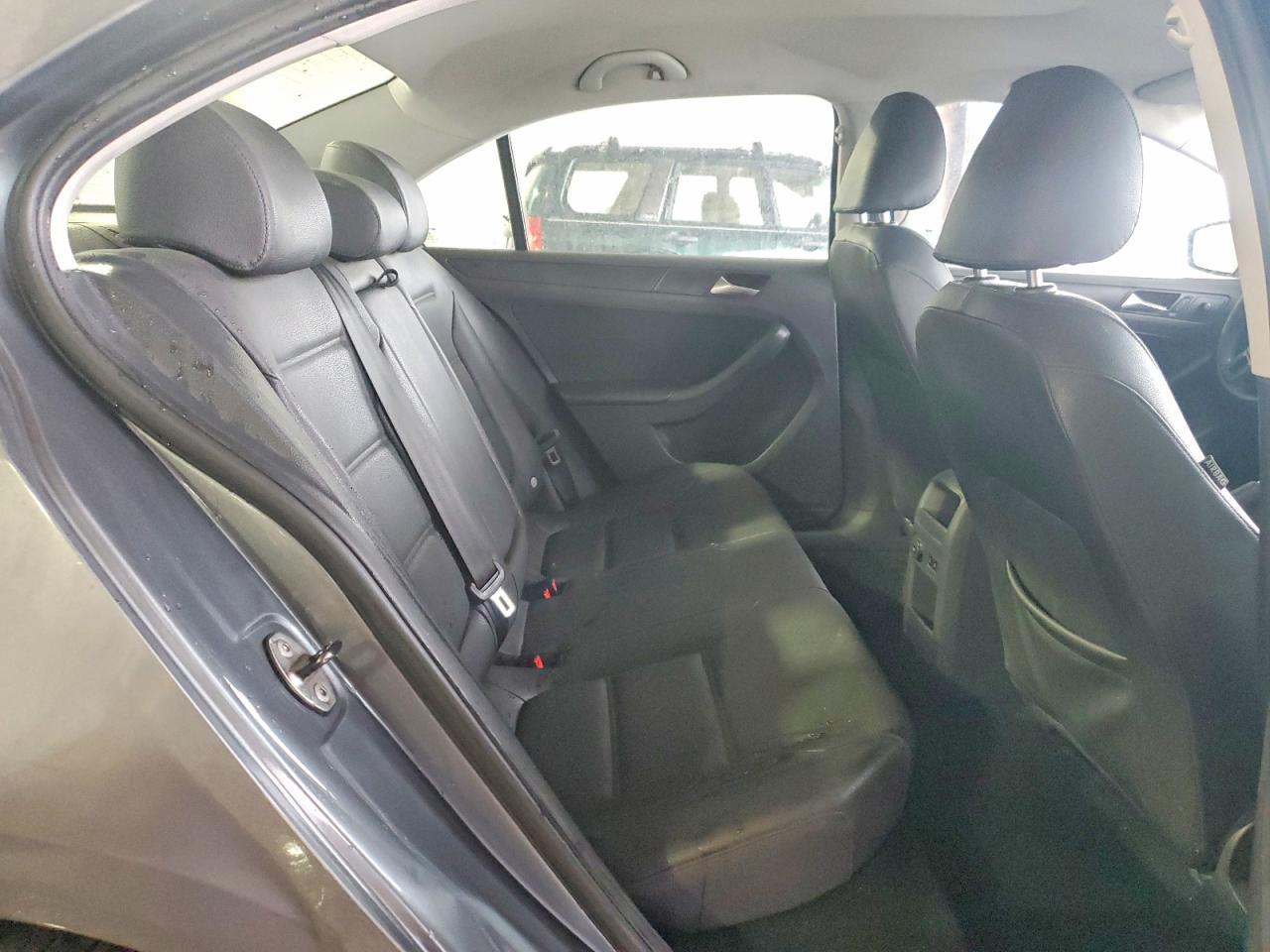 2012 VOLKSWAGEN JETTA