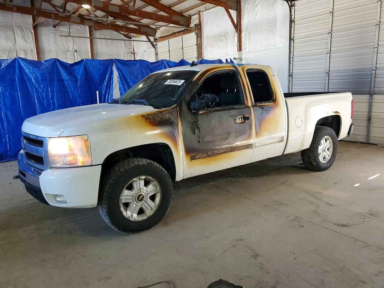 2011 CHEVROLET SILVERADO 1500
