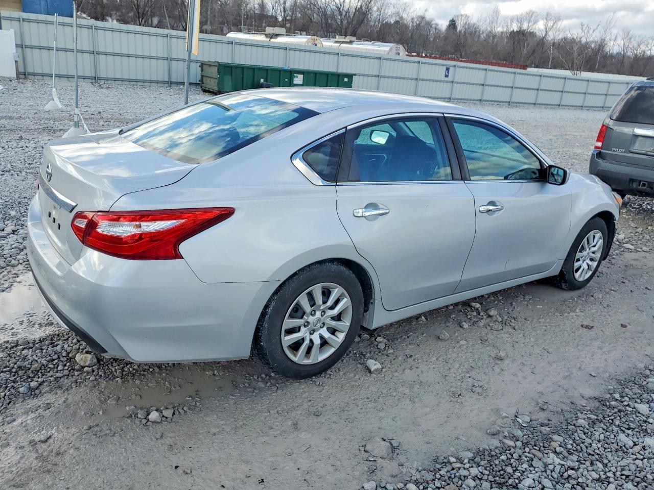 2016 NISSAN ALTIMA