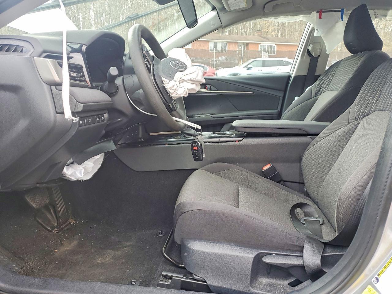 2025 TOYOTA CAMRY
