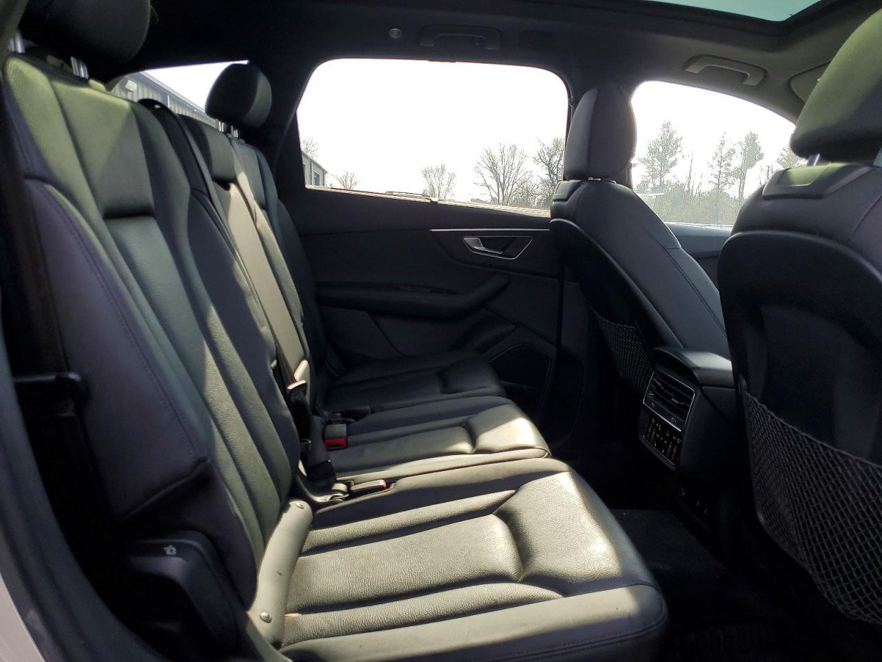 2022 AUDI Q7