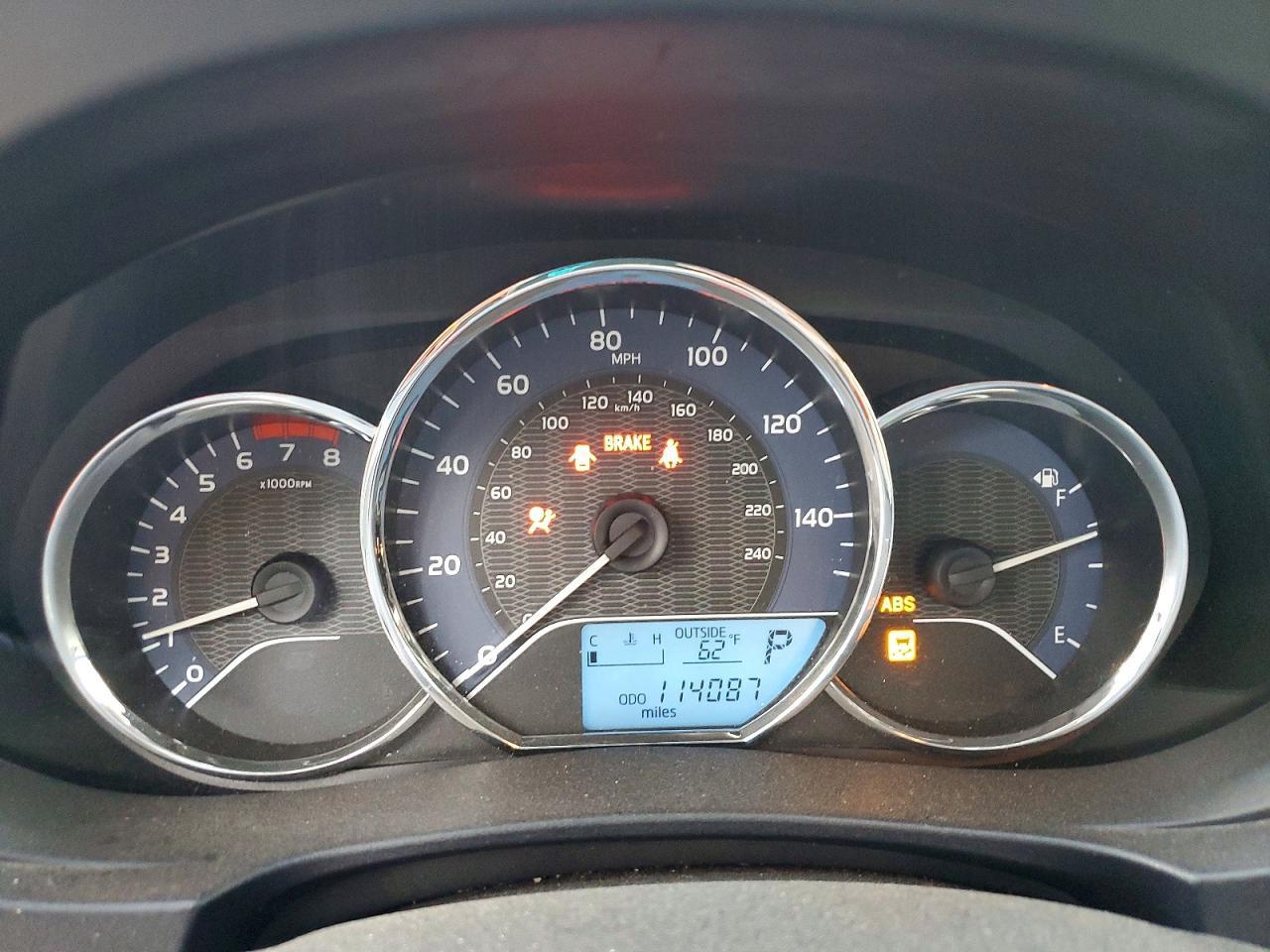 2015 TOYOTA COROLLA