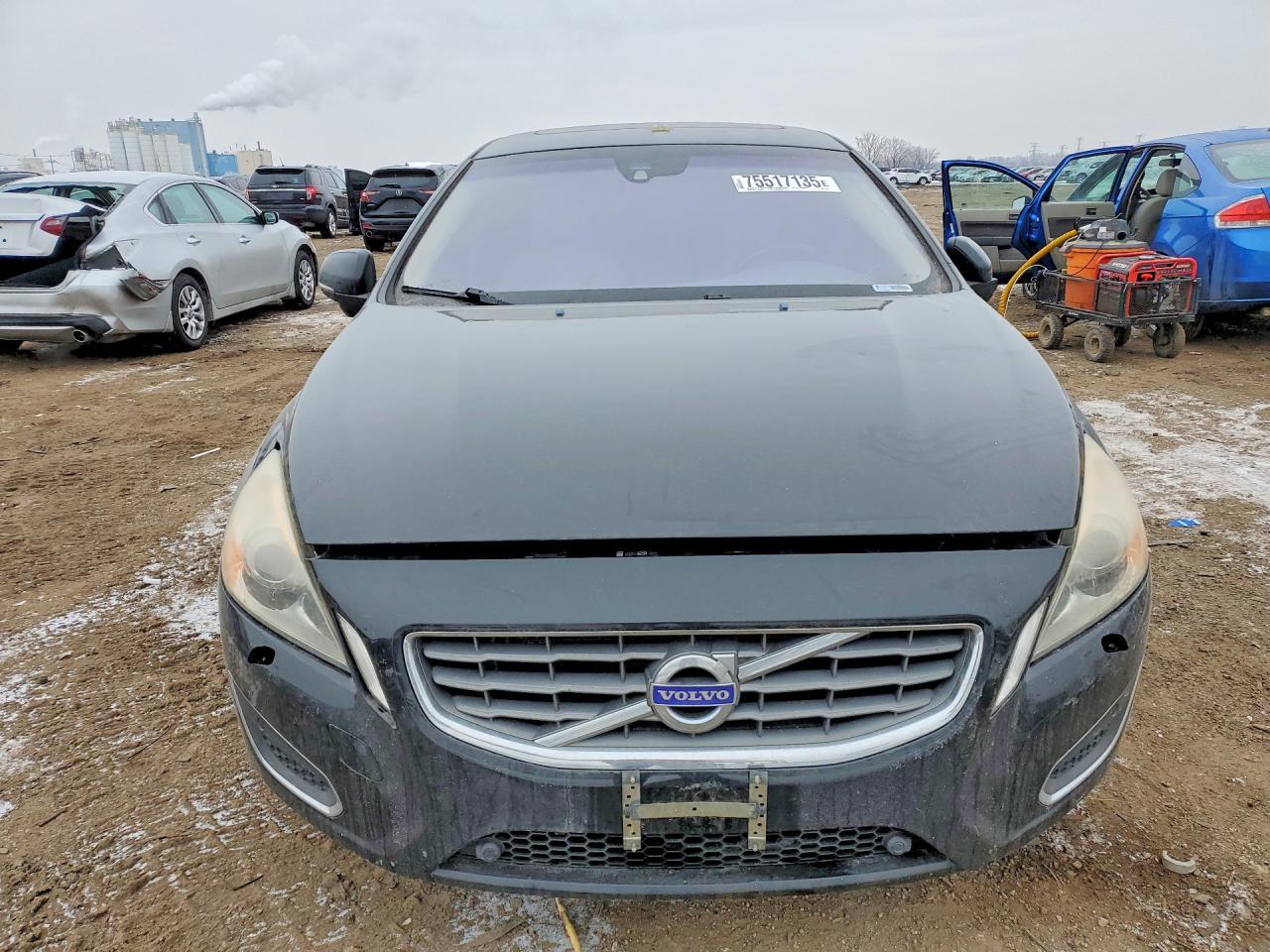 2013 VOLVO S60