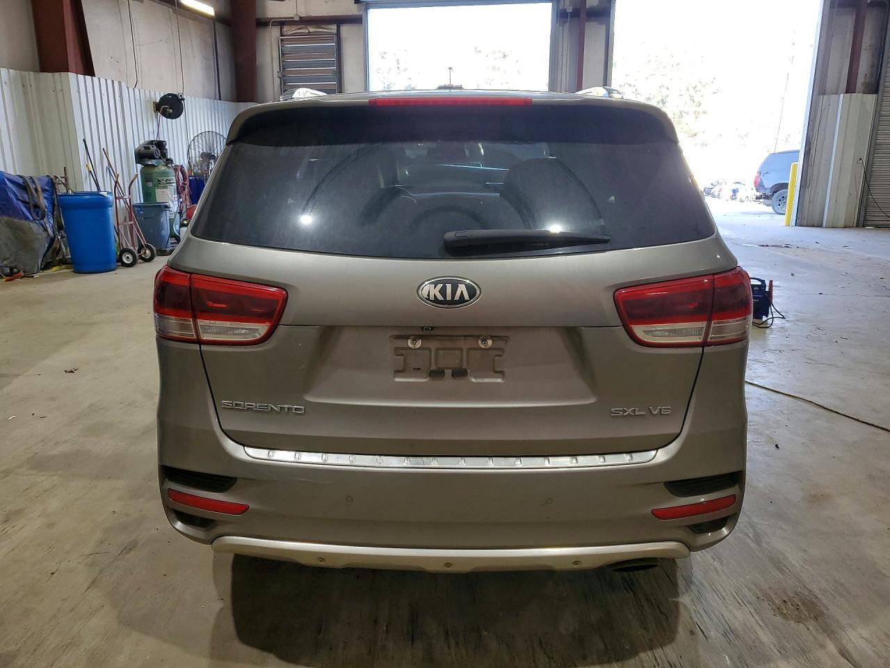 2018 KIA SORENTO