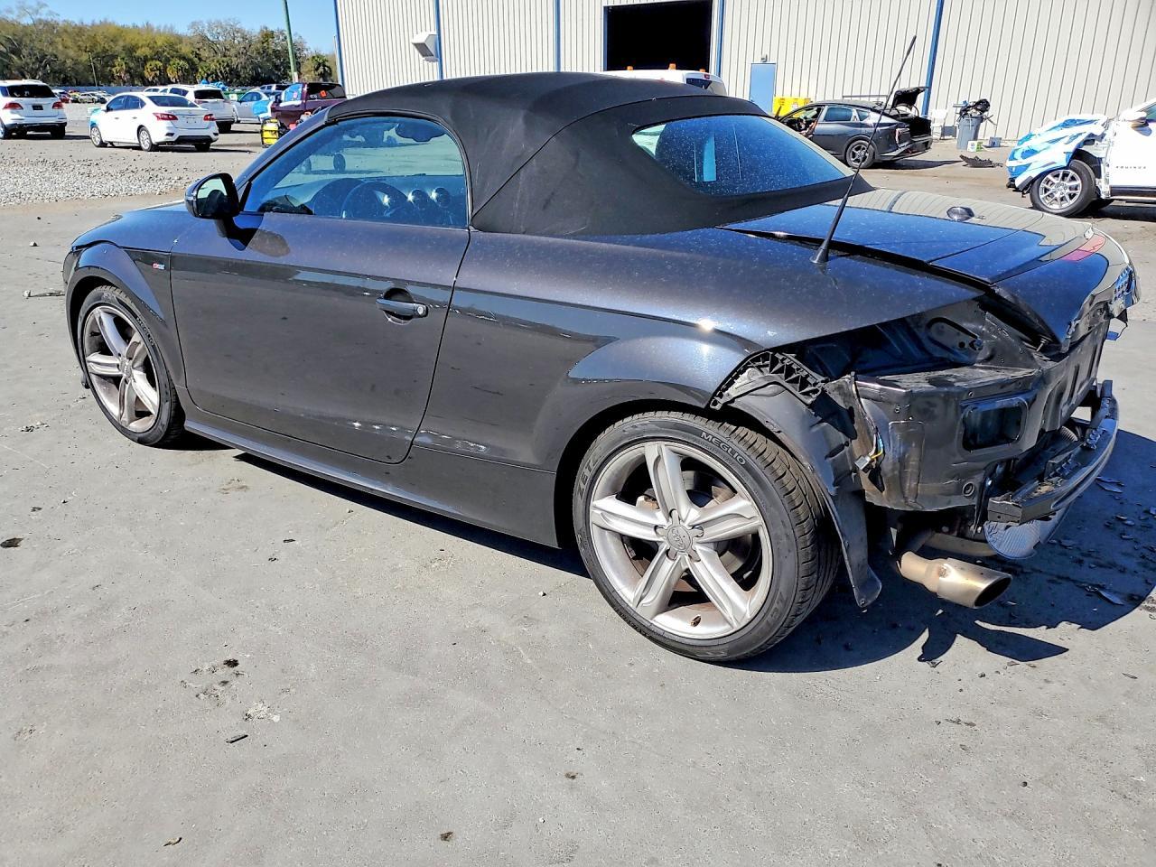 2015 AUDI TT