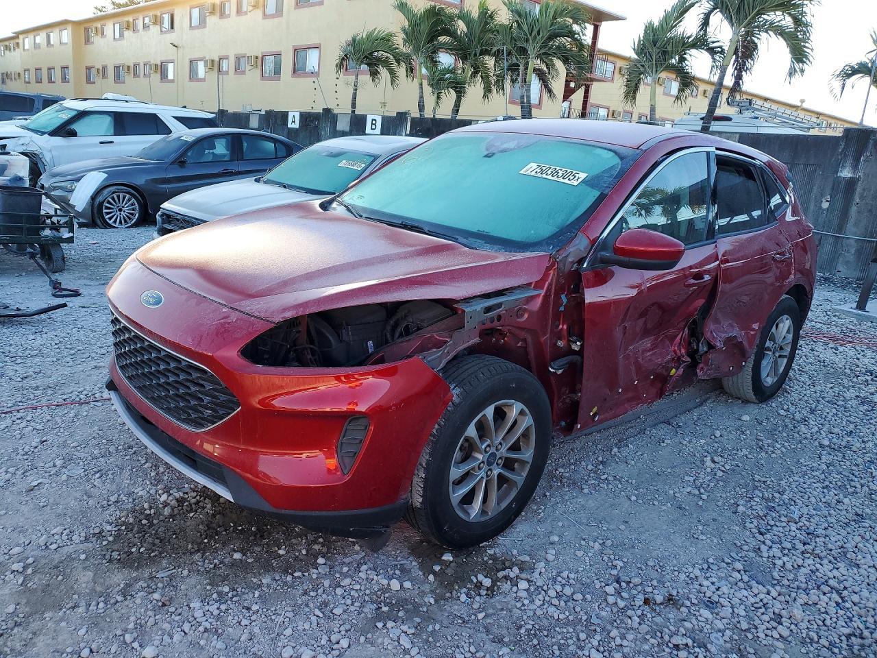 2020 FORD ESCAPE