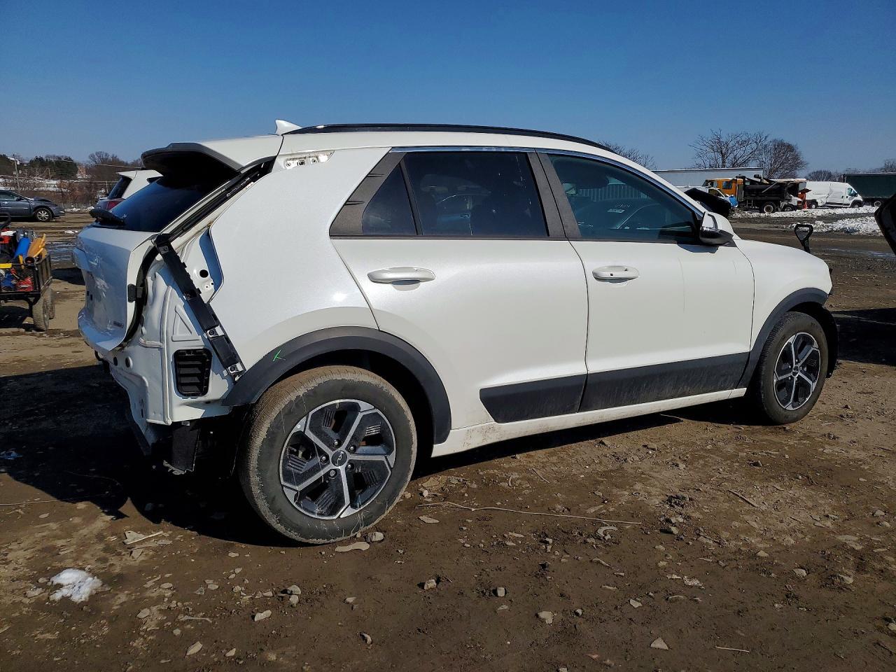 2024 KIA Niro