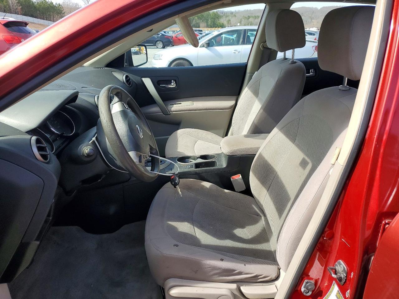 2014 NISSAN ROGUE
