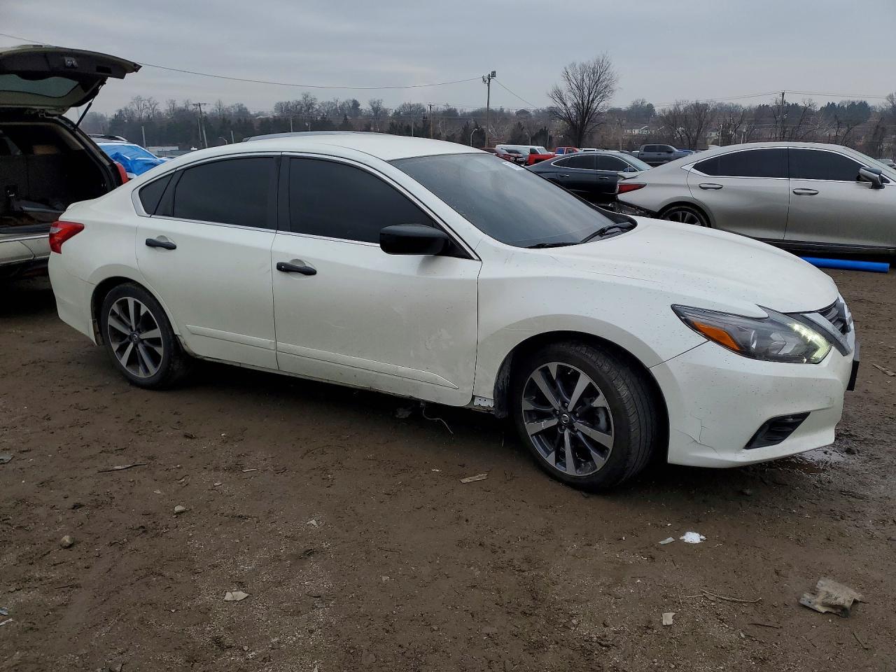 2016 NISSAN ALTIMA