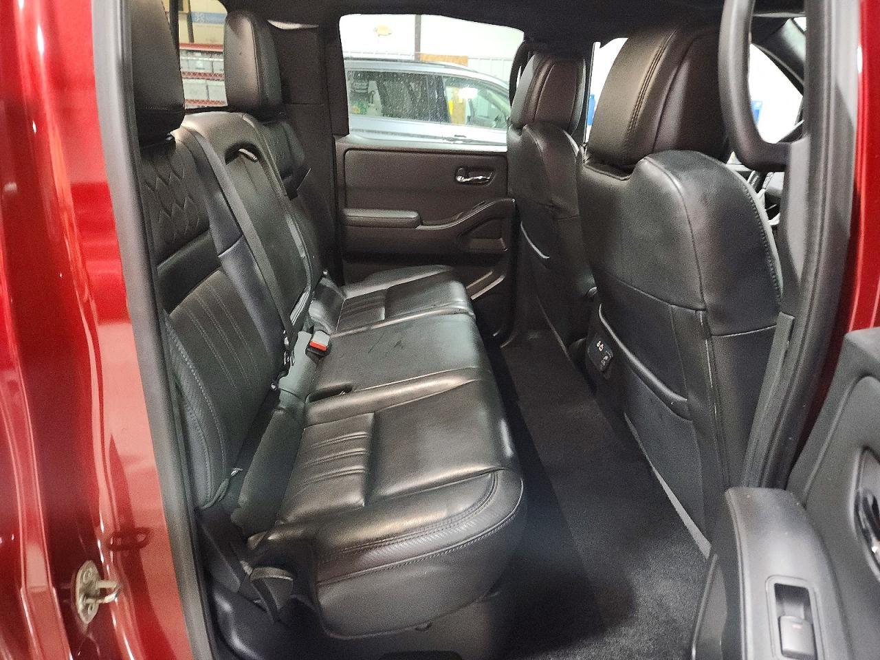 2022 NISSAN Frontier