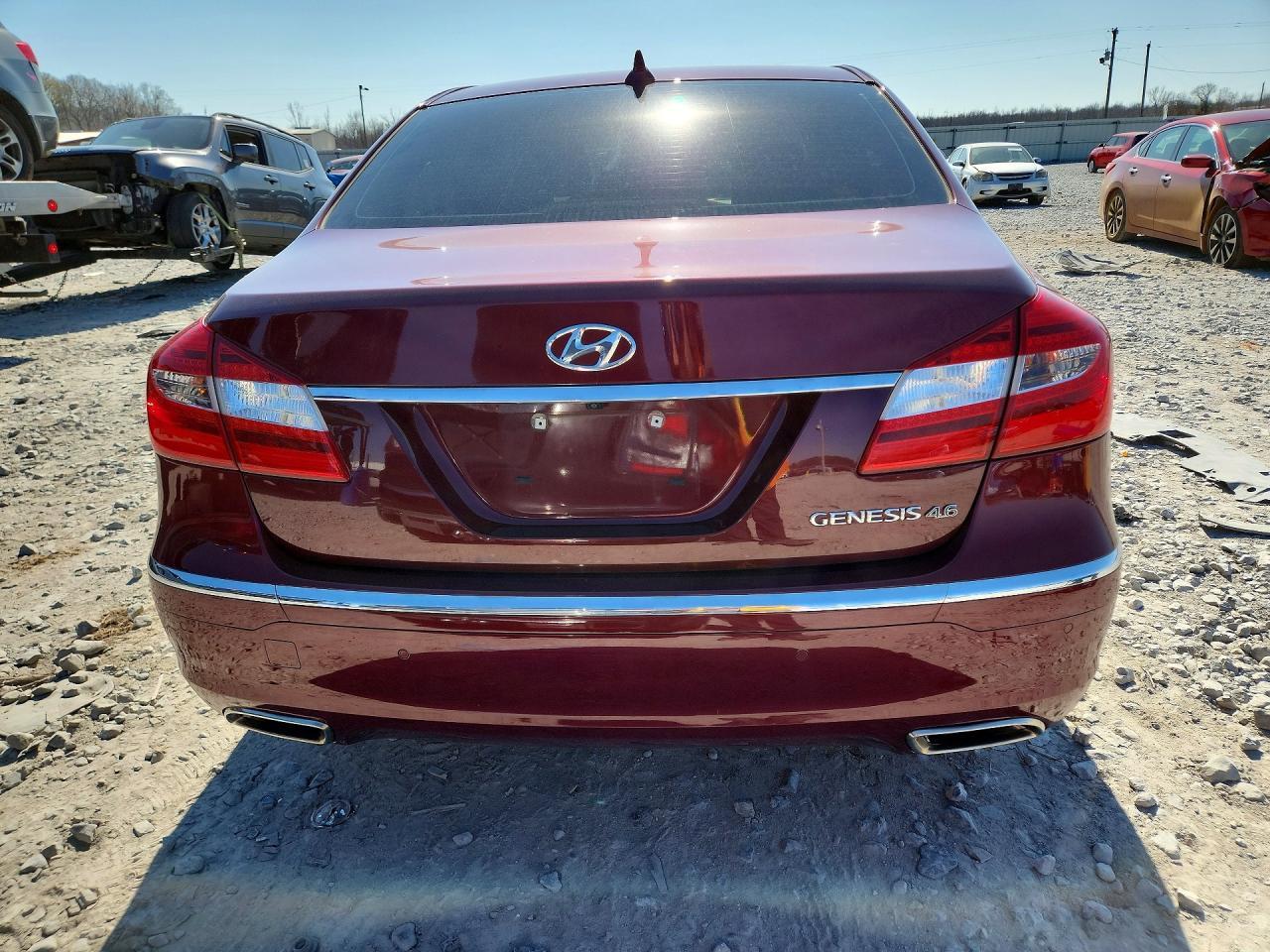 2012 HYUNDAI GENESIS