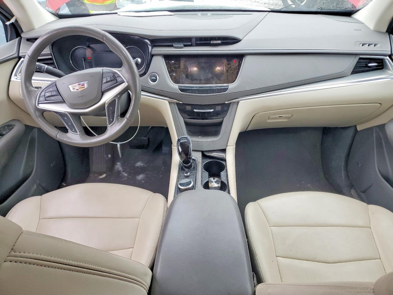 2021 CADILLAC XT5
