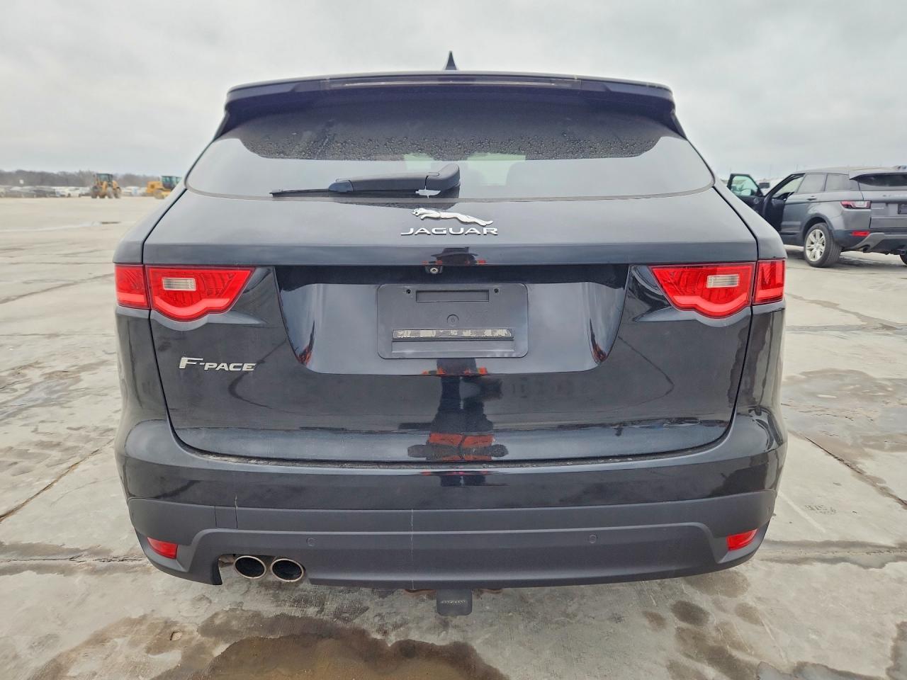 2019 JAGUAR F-Pace