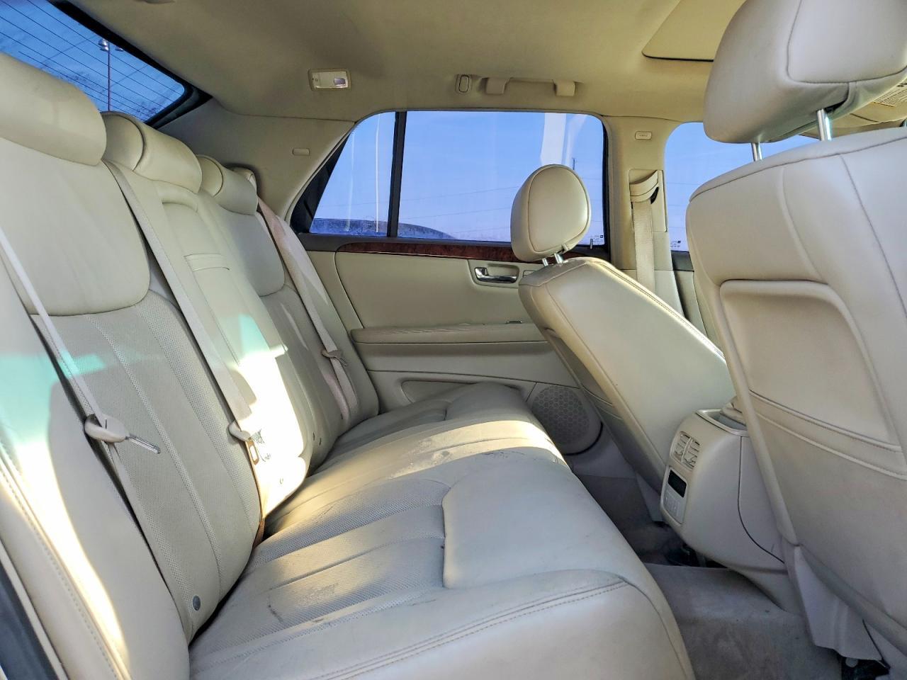 2006 CADILLAC DTS