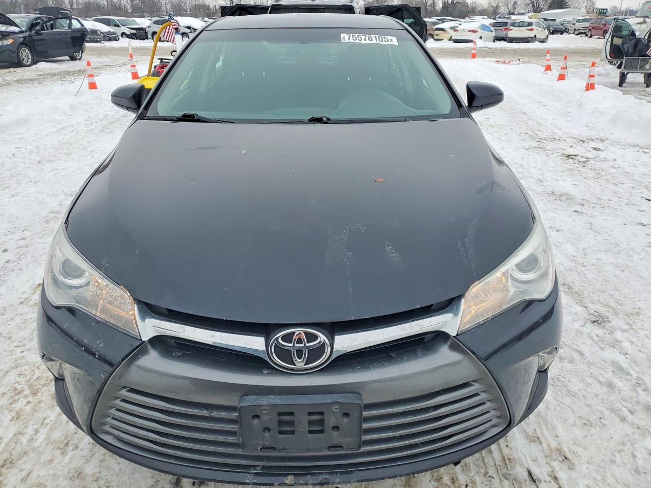 2016 TOYOTA CAMRY