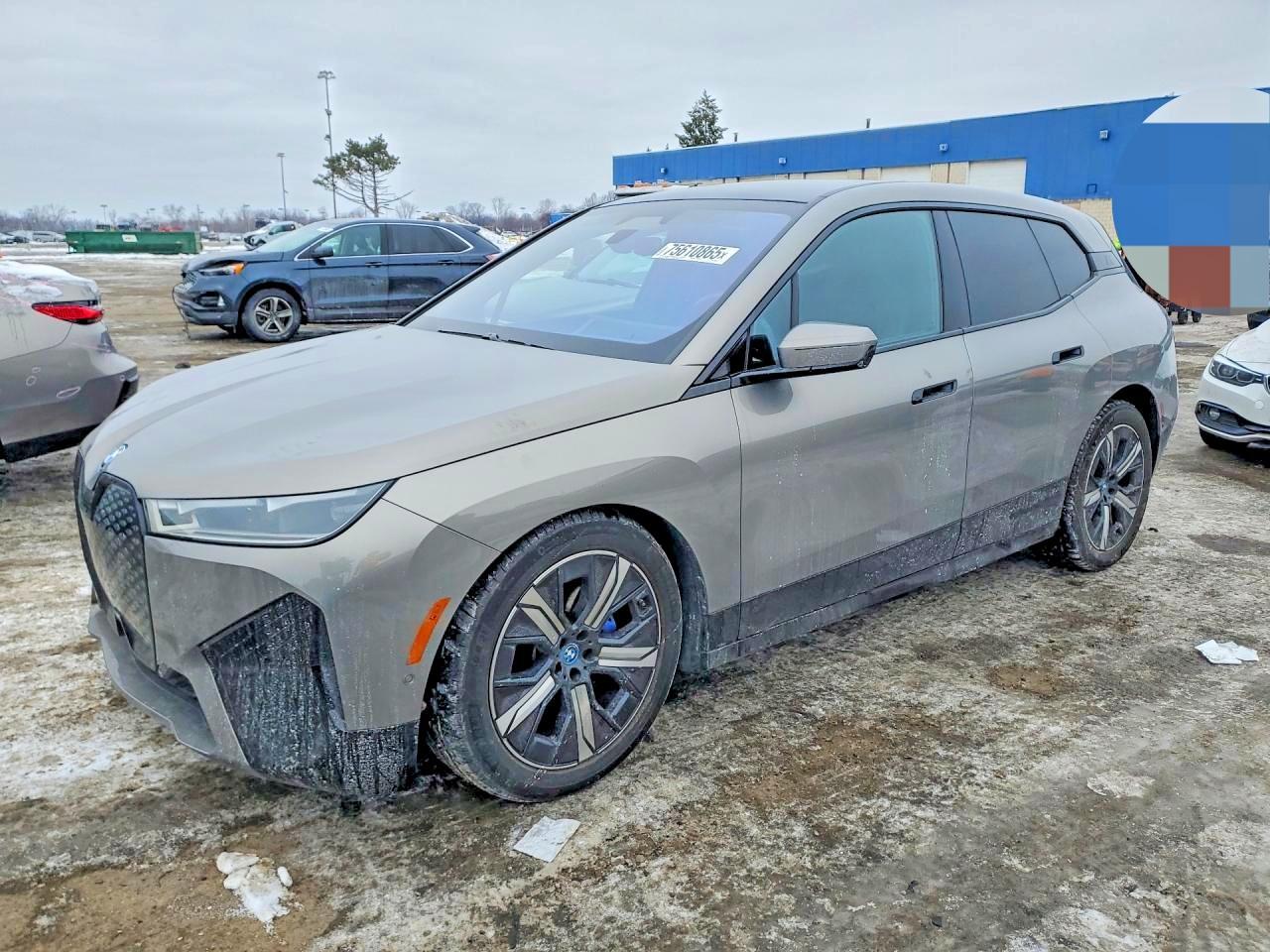 2024 BMW iX