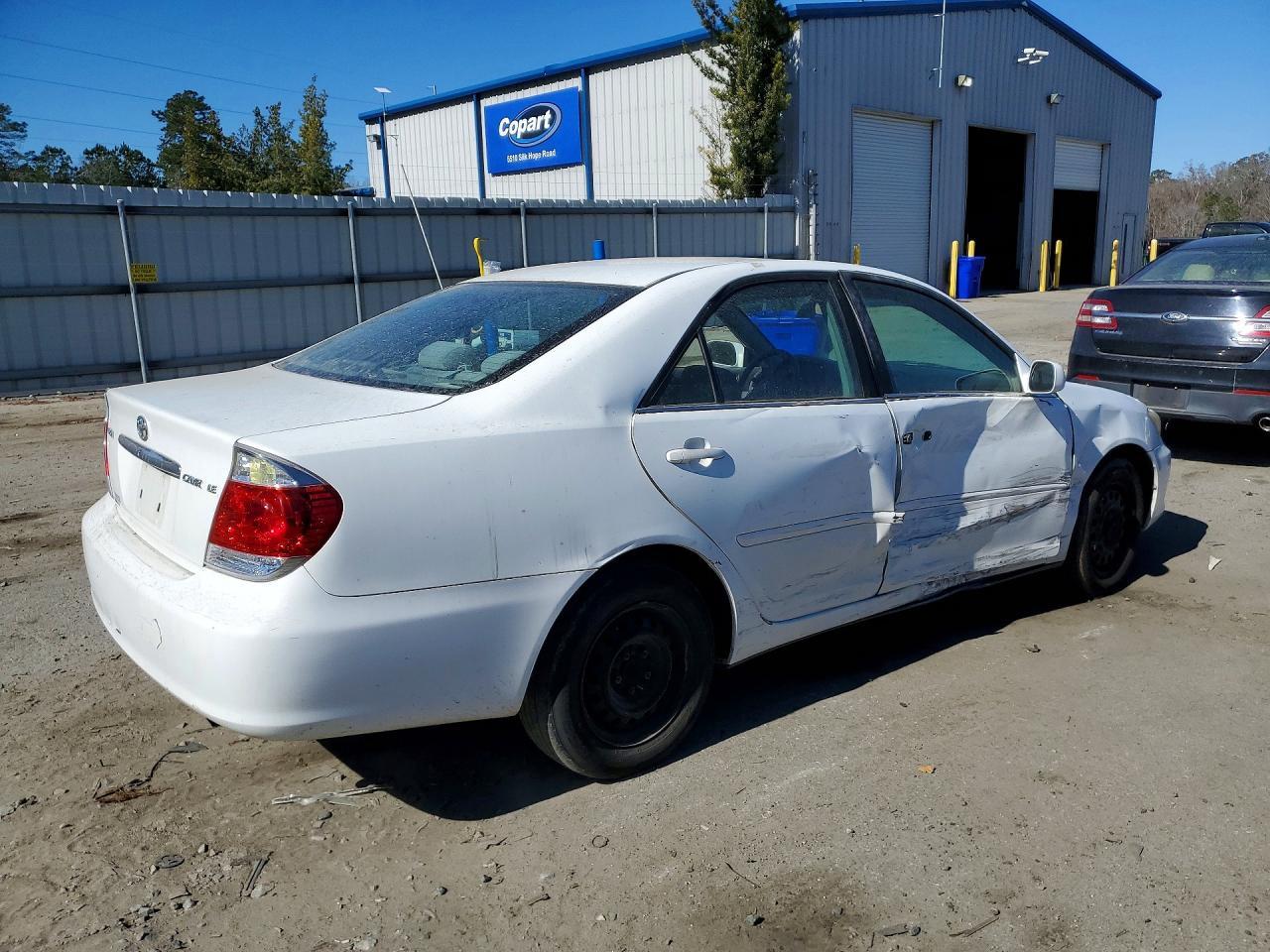2005 TOYOTA CAMRY