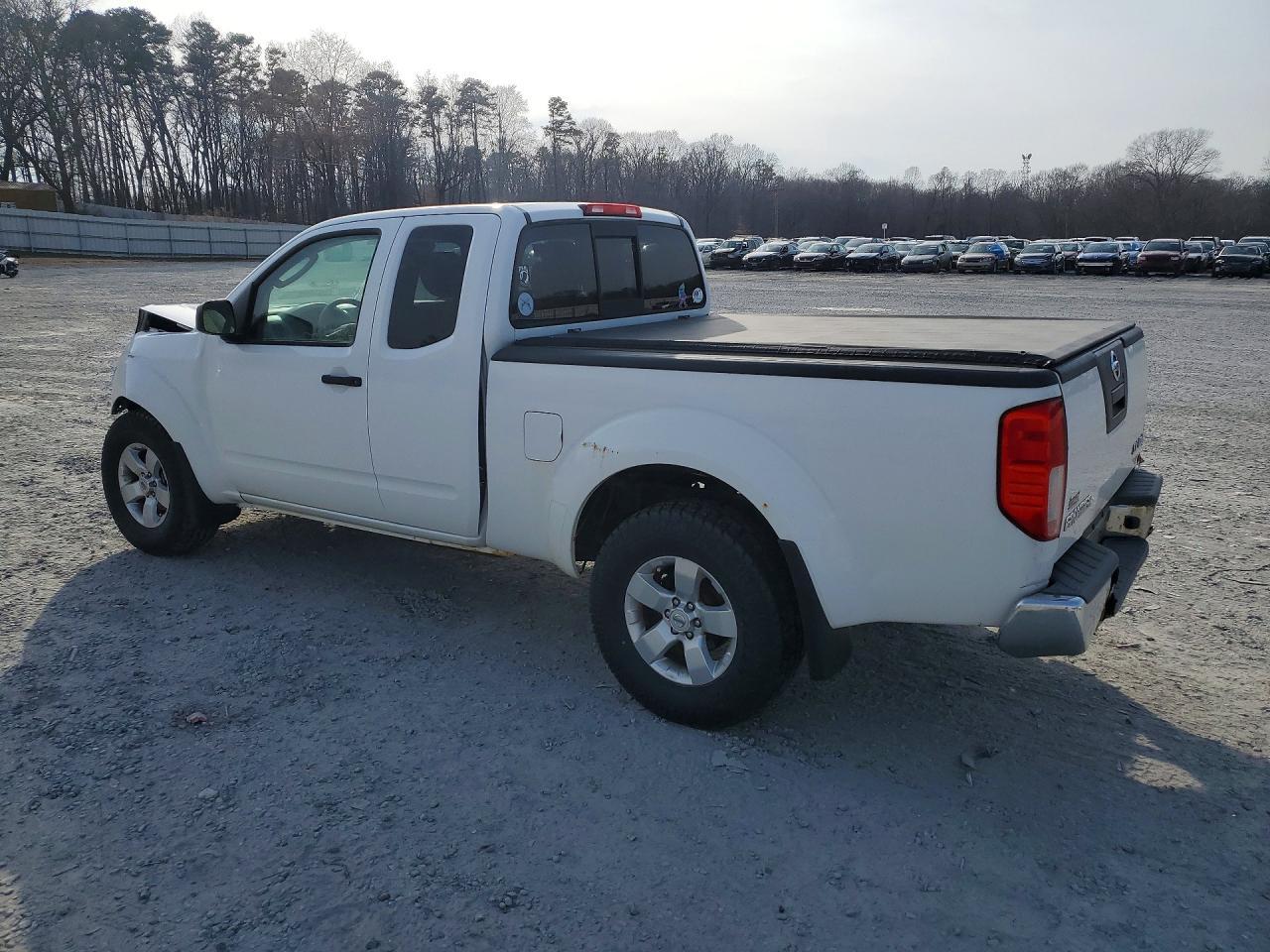 2011 NISSAN Frontier